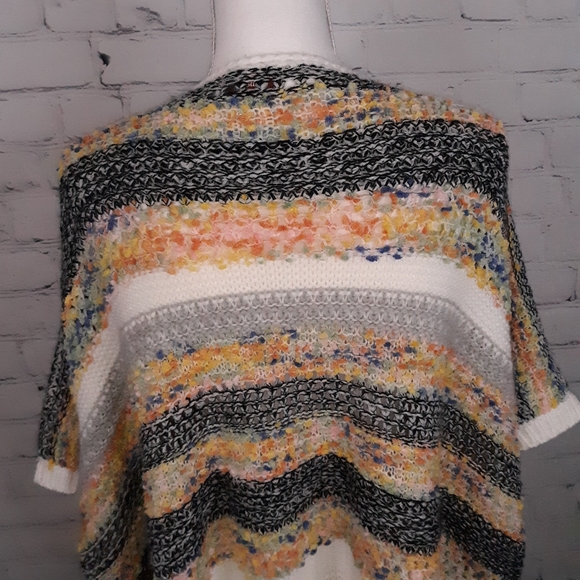 KAMANA Marled Banded Stripe Crop Sweater M… - Picture 10 of 13